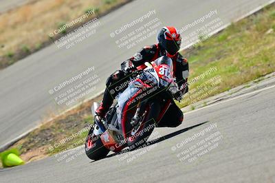 media/Apr-12-2025-TrackXperience (Sat) [[06d2a48708]]/Level 3/Session 3 (Turn 11)/